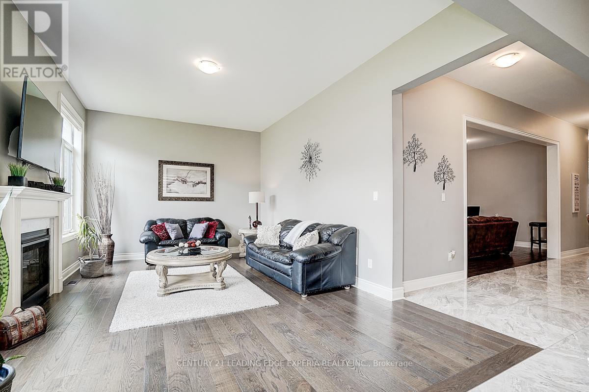 290 Inverness Way, Bradford West Gwillimbury (Bradford), Ontario  L3Z 2A6 - Photo 24 - N12179855