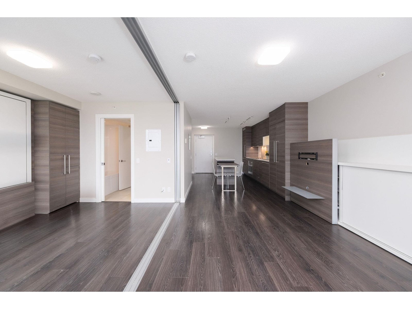 3007 13398 104th Avenue, Surrey, British Columbia  V3T 1V6 - Photo 5 - R2989853