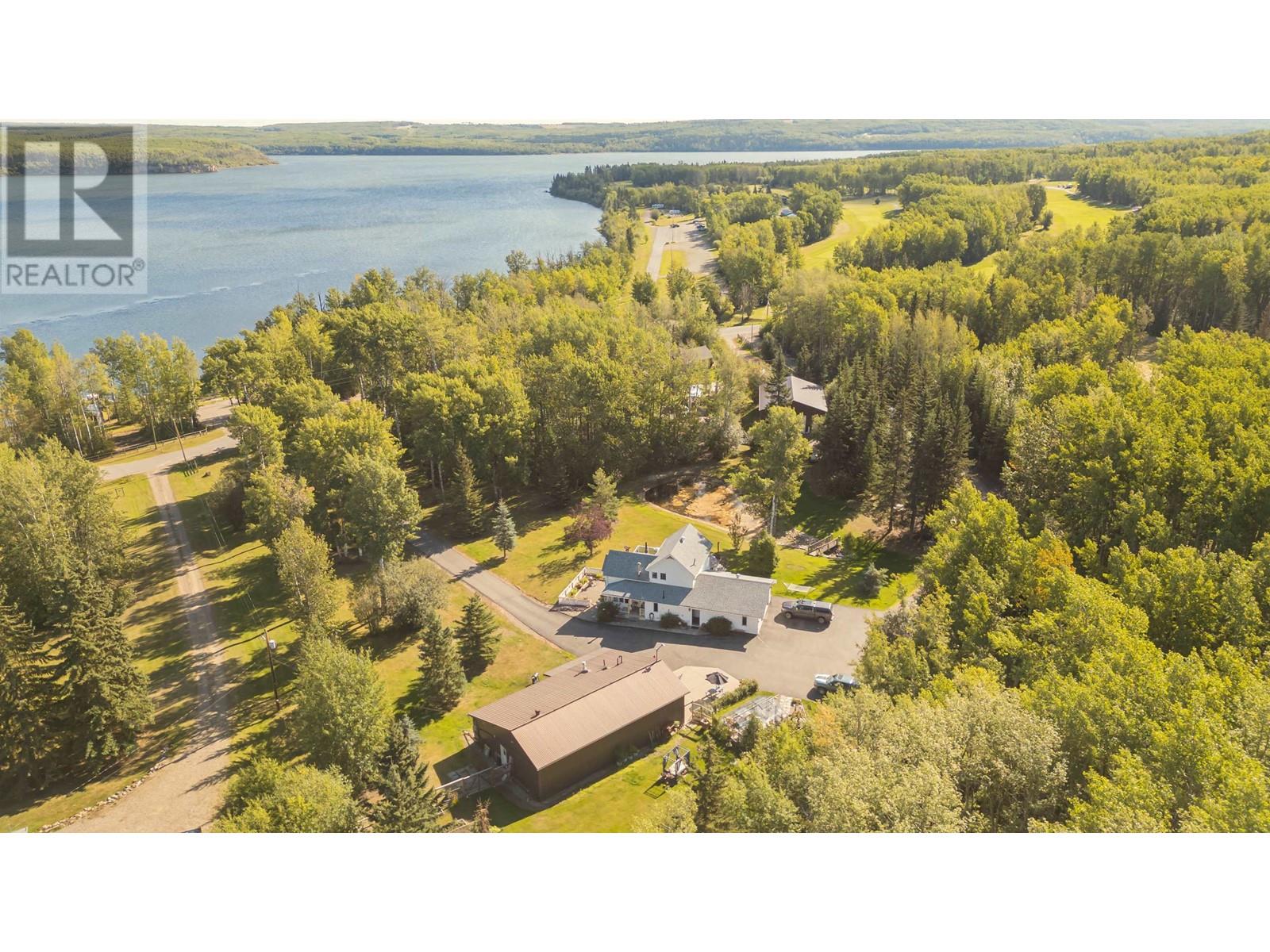 13744 Golf Course Road, Charlie Lake, British Columbia  V1J 8K8 - Photo 2 - R3007656