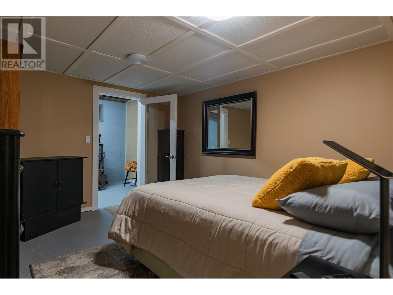 Property at 2060 Casino Road image 2
