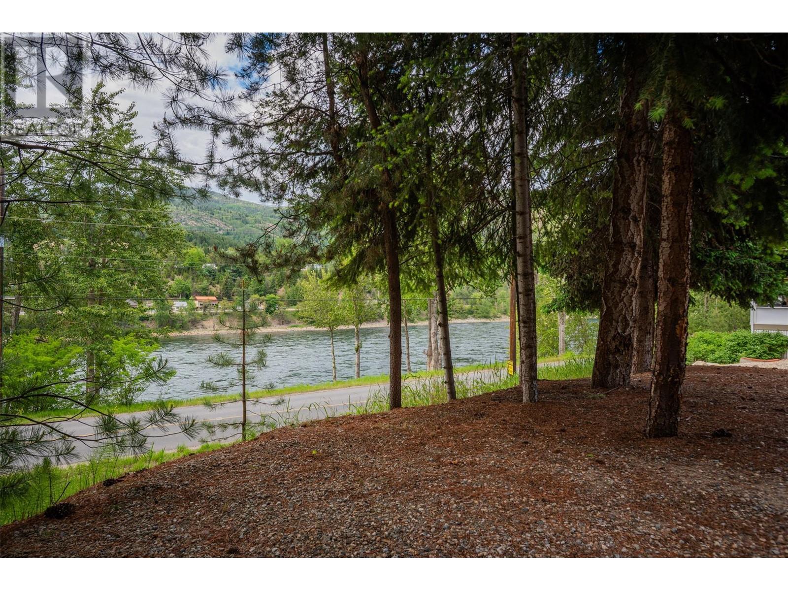 2060 Casino Road, Trail, BC V1R4X3