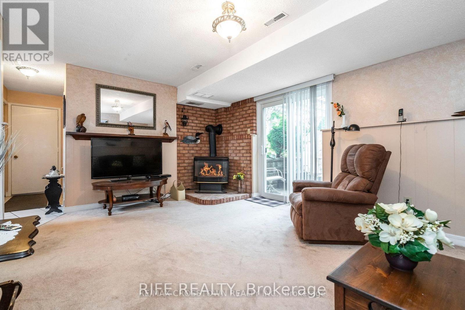 27 Janice Drive, Barrie, Ontario  L4N 5N5 - Photo 15 - S12179824