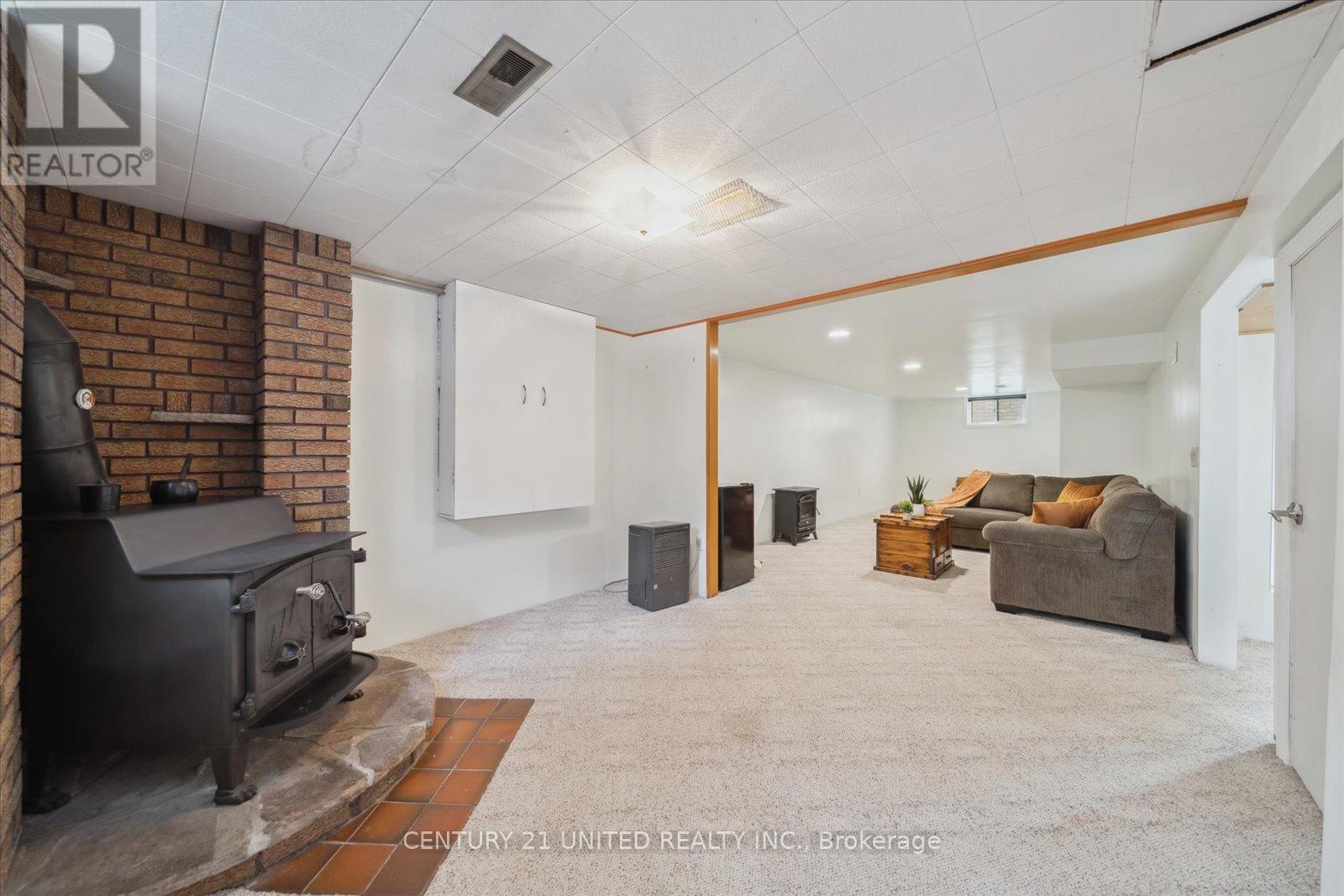 627 Bellaire Street, Peterborough South, Ontario  K9J 3Y5 - Photo 31 - X12179874