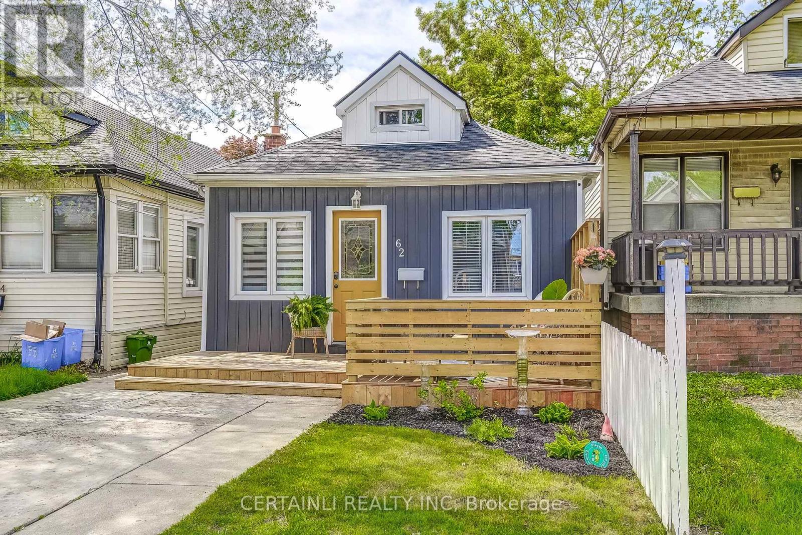 62 ARGYLE AVENUE, hamilton (crown point), Ontario