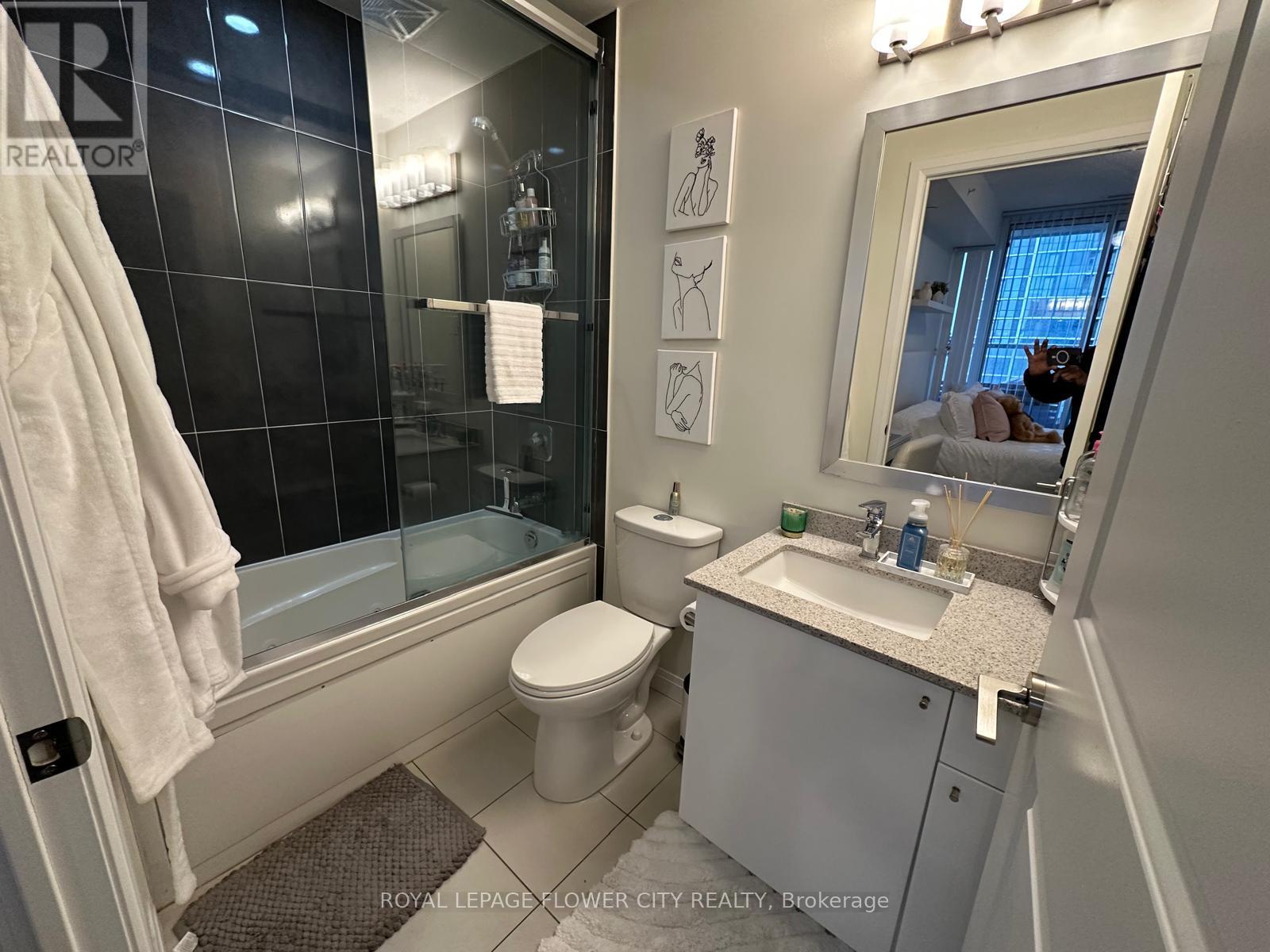 2118 - 5033 Four Springs Avenue, Mississauga, Ontario  L5R 0G6 - Photo 18 - W12142826