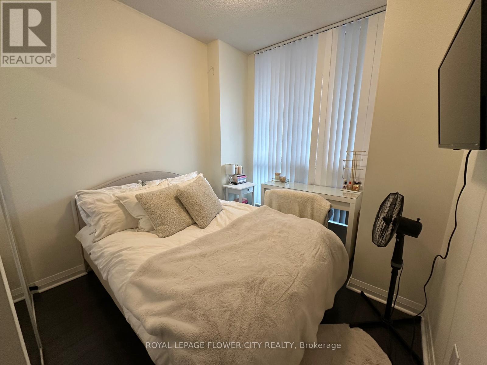 2118 - 5033 Four Springs Avenue, Mississauga, Ontario  L5R 0G6 - Photo 10 - W12142826