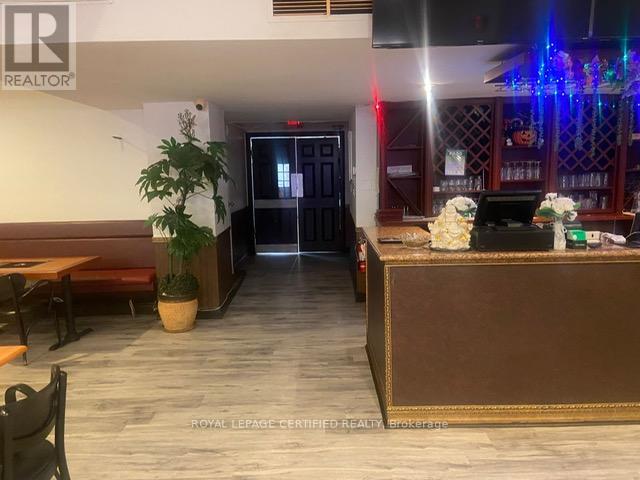 354 Main St West, Hamilton, Ontario  L8P 1K3 - Photo 8 - X12179813