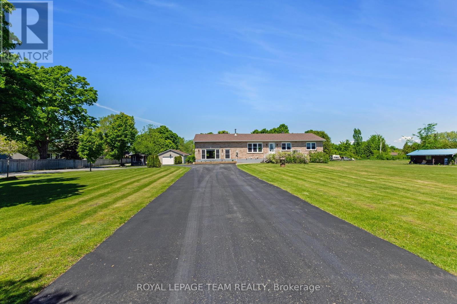 419 LAKE AVENUE E, Beckwith, Ontario