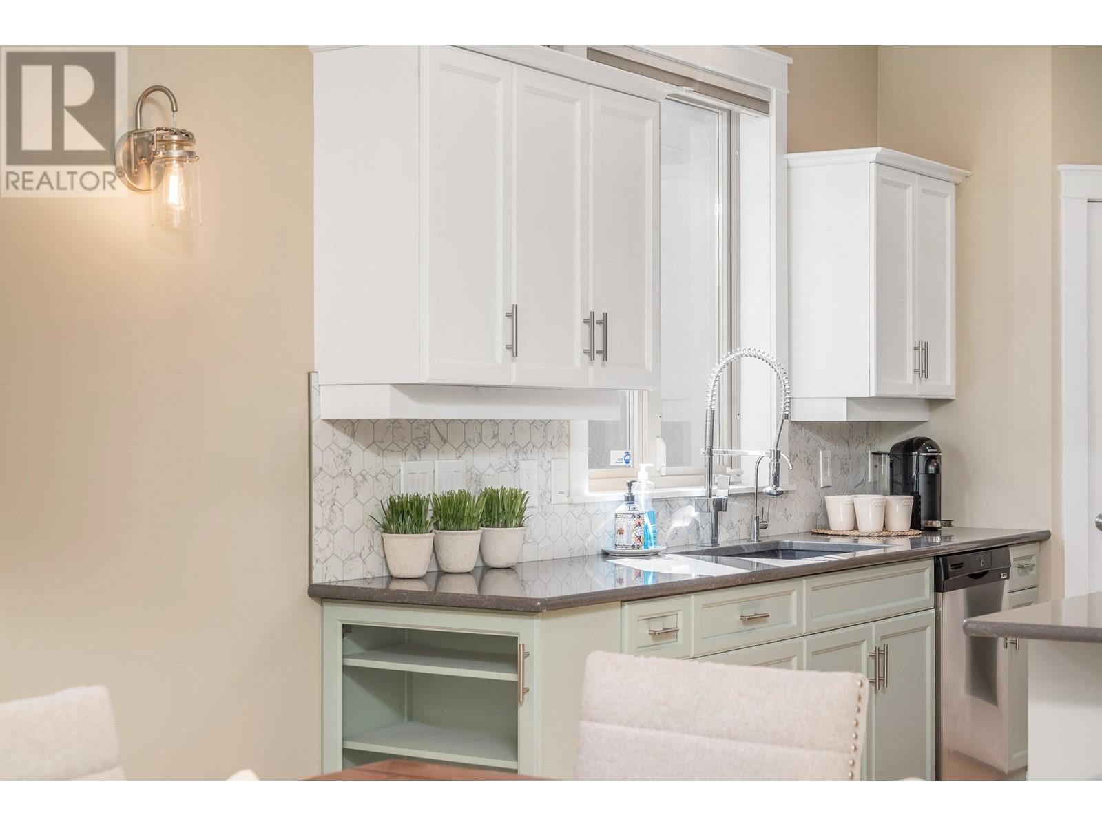 157 Mashie Crescent, Vernon, British Columbia  V1H 1V8 - Photo 13 - 10349772