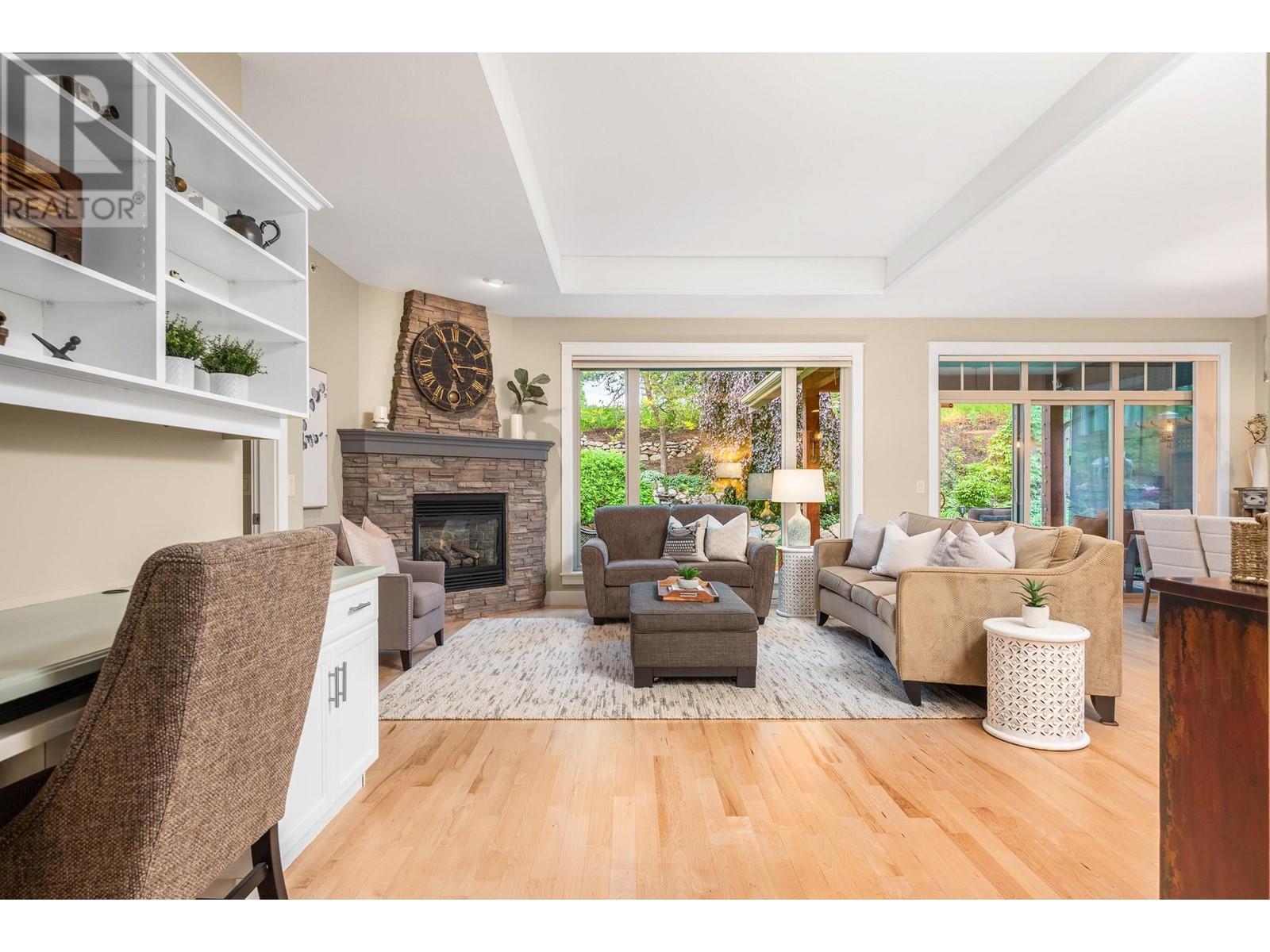 157 Mashie Crescent, Vernon, British Columbia  V1H 1V8 - Photo 4 - 10349772