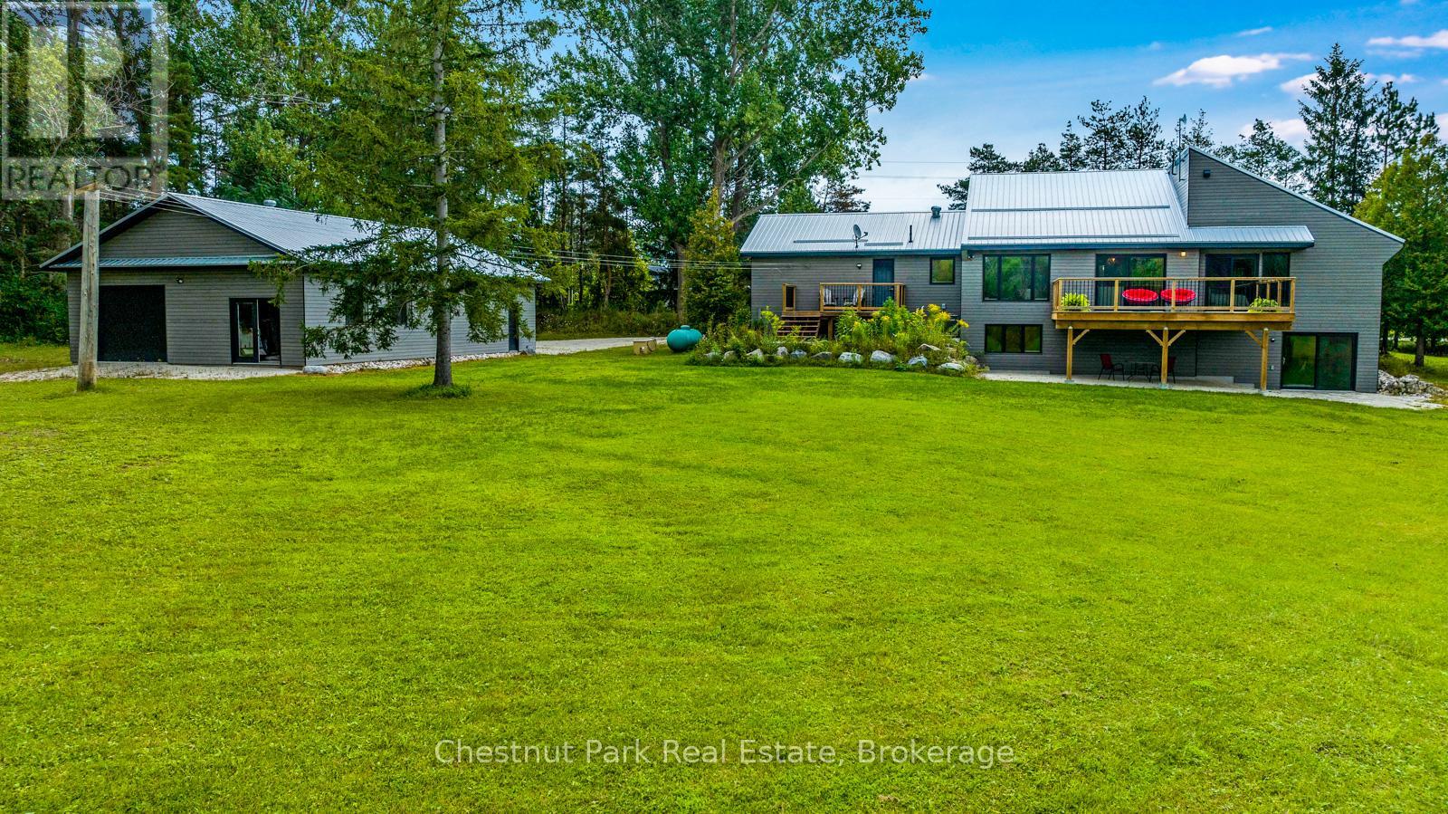 2890 Nottawasaga Conc 10 N, Clearview, Ontario  L9Y 3Y9 - Photo 2 - S12179935