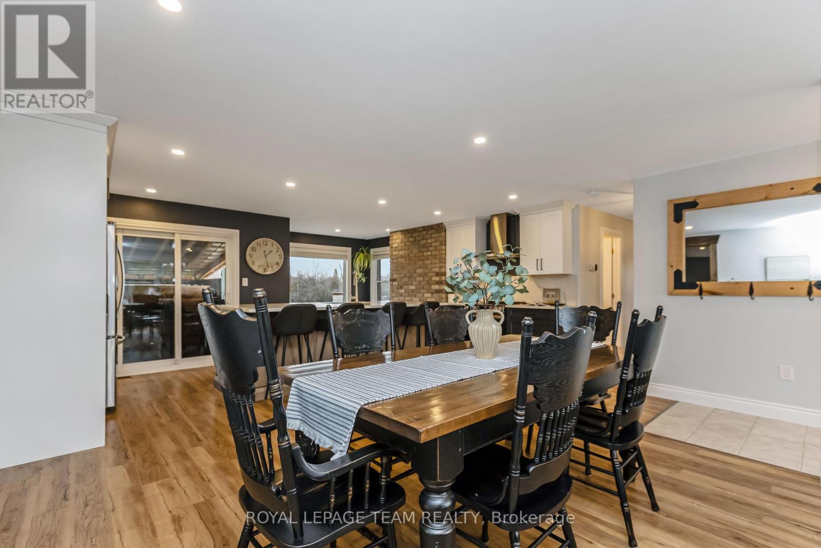 419 Lake Avenue E, Beckwith, Ontario  K7C 3S7 - Photo 9 - X12090184