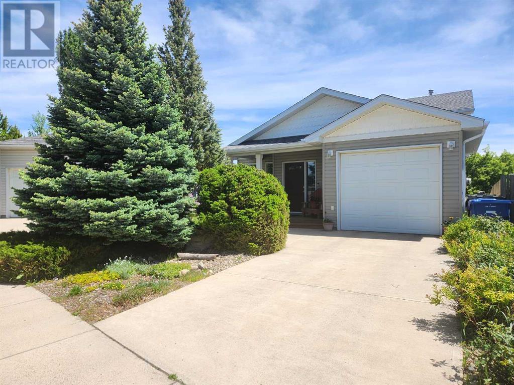 Property at 29 Blackfoot Crescent W image 1