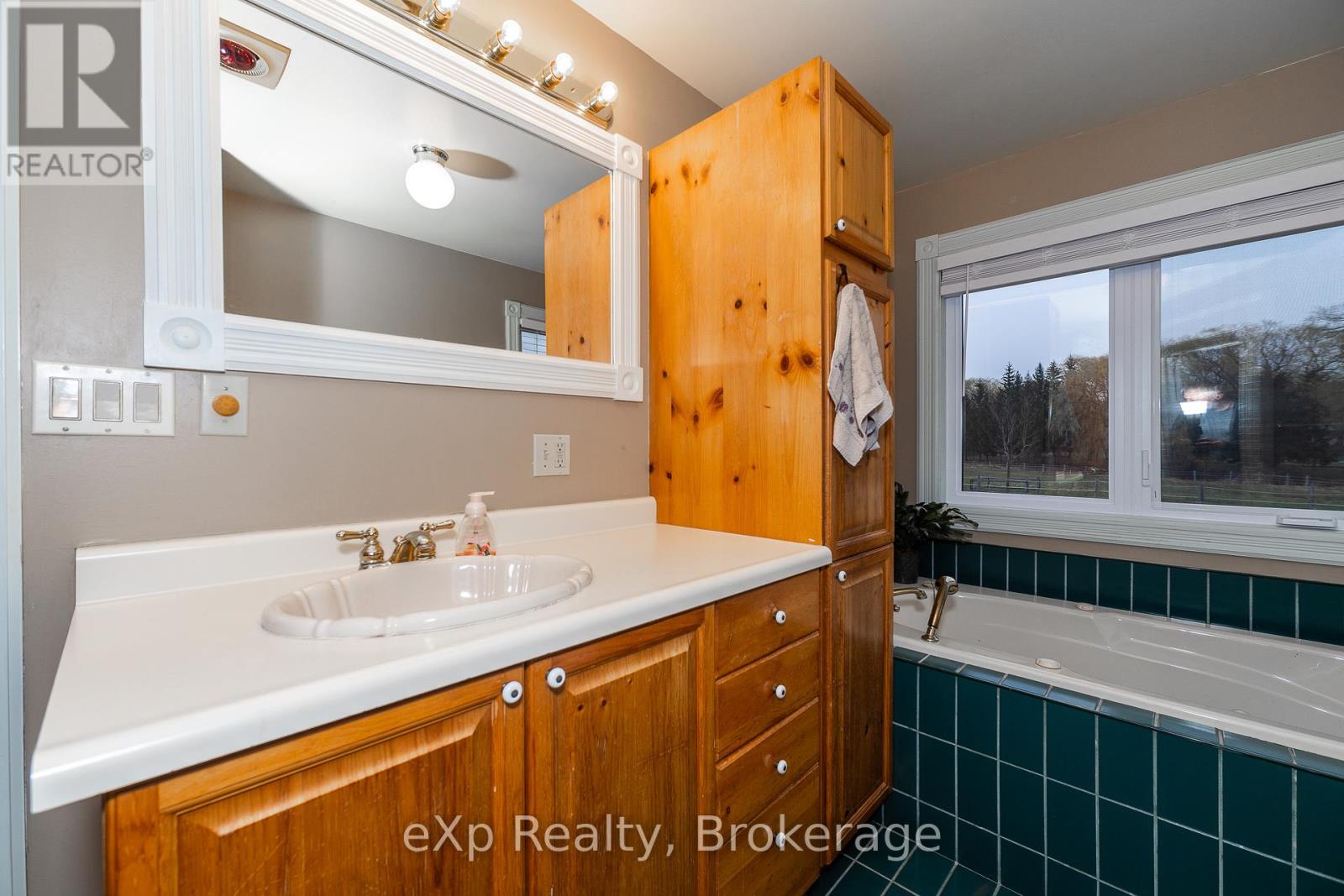 418485 Concession A, Meaford, Ontario  N4K 5N3 - Photo 21 - X12179867