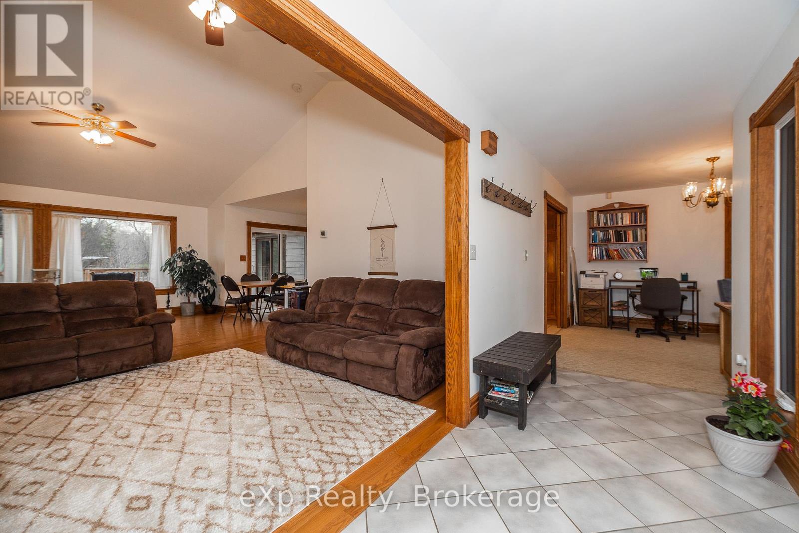 418485 Concession A, Meaford, Ontario  N4K 5N3 - Photo 5 - X12179867