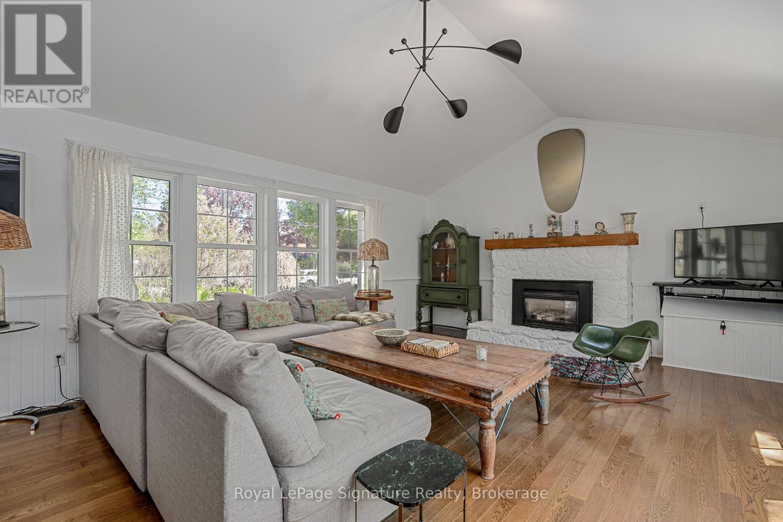 181 Marshall Street E, Meaford, Ontario  N4L 1B6 - Photo 10 - X12179914