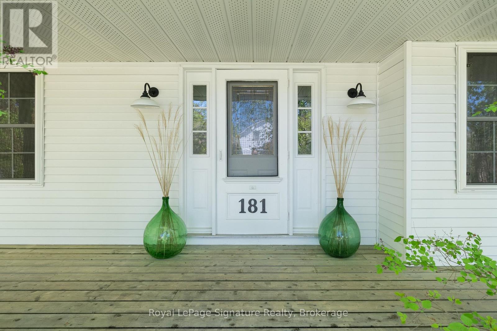 181 Marshall Street E, Meaford, Ontario  N4L 1B6 - Photo 5 - X12179914