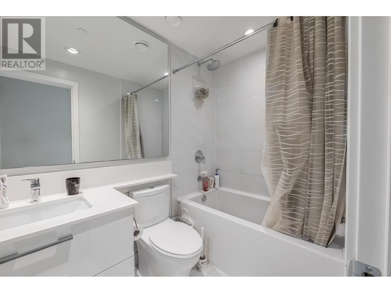 308 5410 Shortcut Road, Vancouver, British Columbia  V6T 0C8 - Photo 16 - R3008064