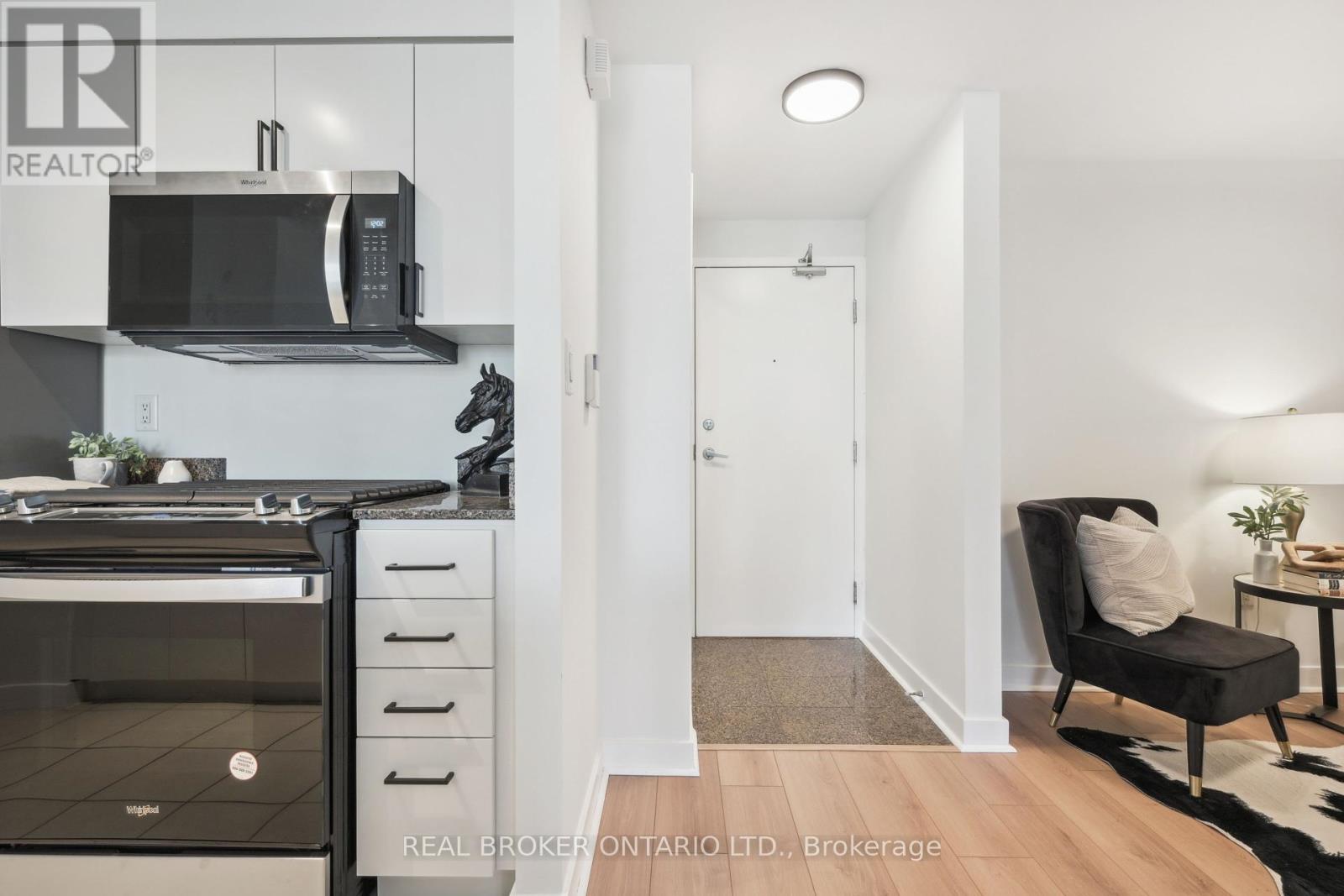 2901 - 10 Navy Wharf Court, Toronto, Ontario  M5V 3V2 - Photo 2 - C12168682