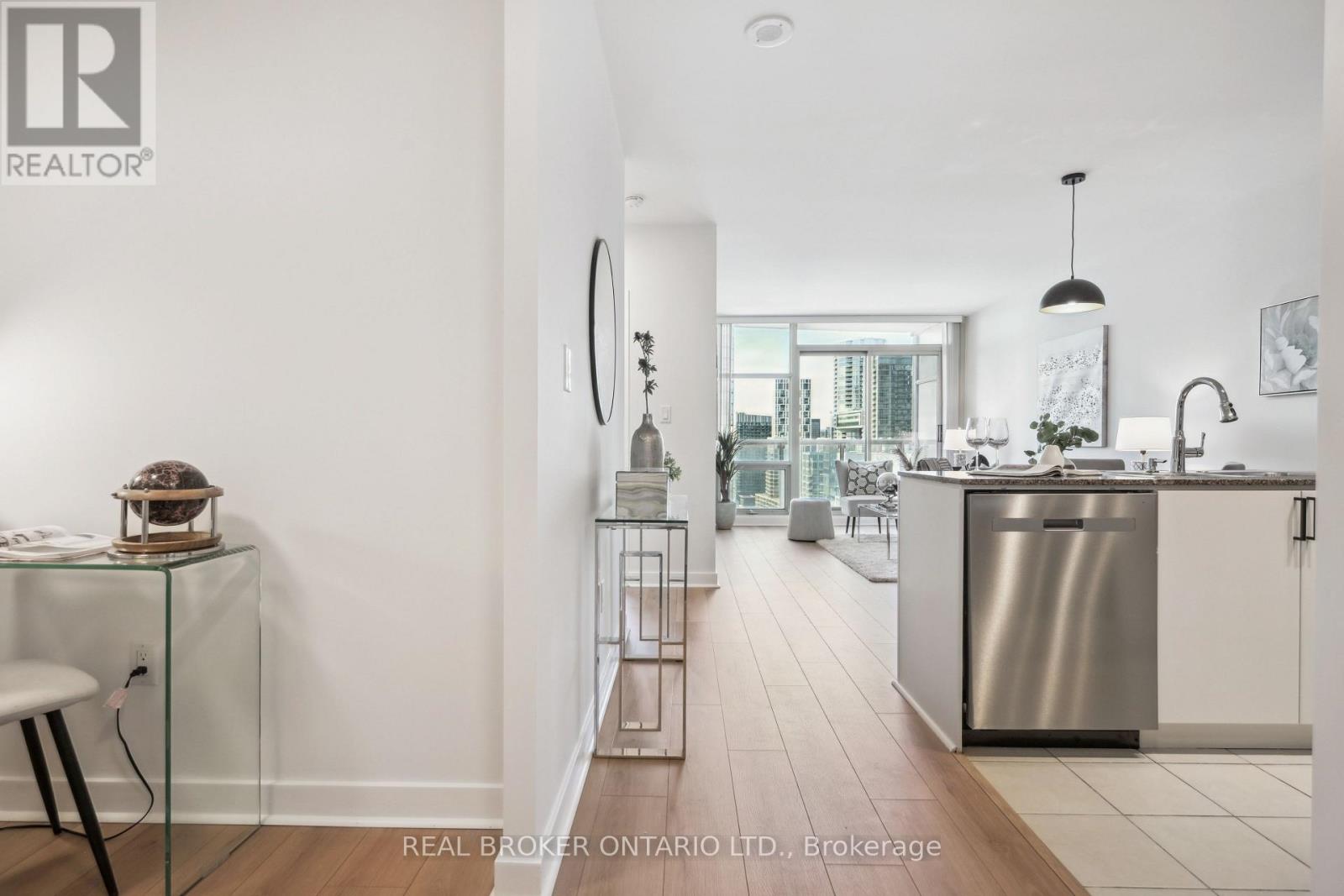 2901 - 10 Navy Wharf Court, Toronto, Ontario  M5V 3V2 - Photo 3 - C12168682