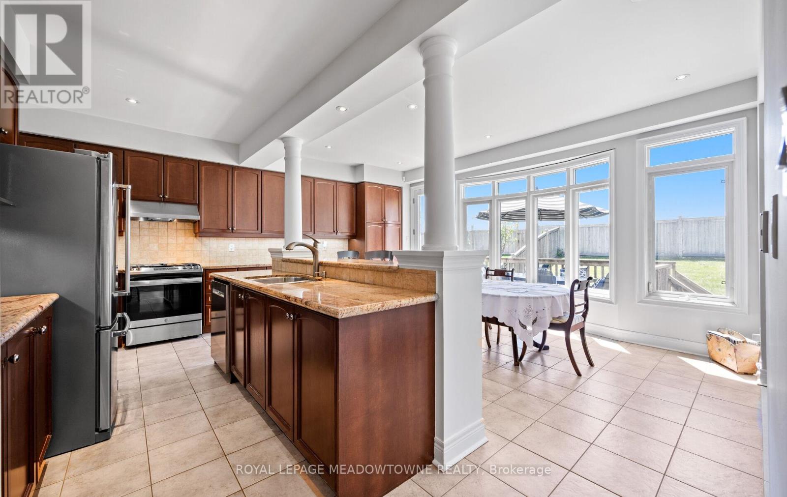 6 Xavier Court, Brampton, Ontario  L6Y 5S1 - Photo 24 - W12161945