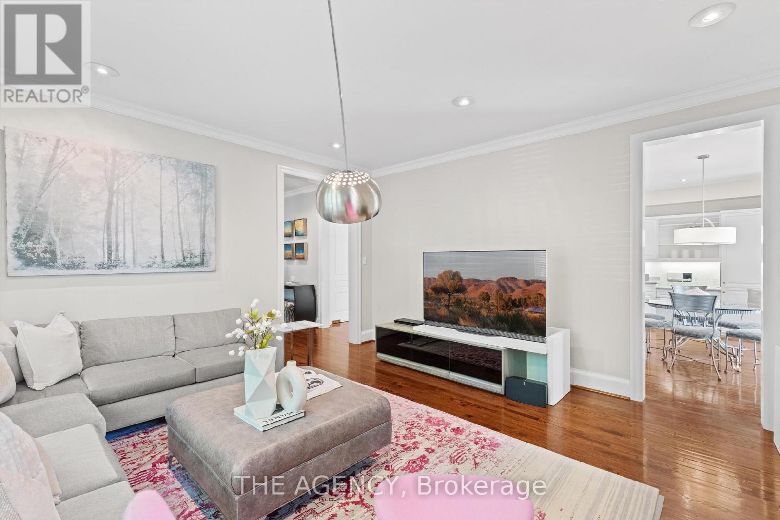 30 Grey Road, Toronto, Ontario  M5M 4E2 - Photo 17 - C12179964