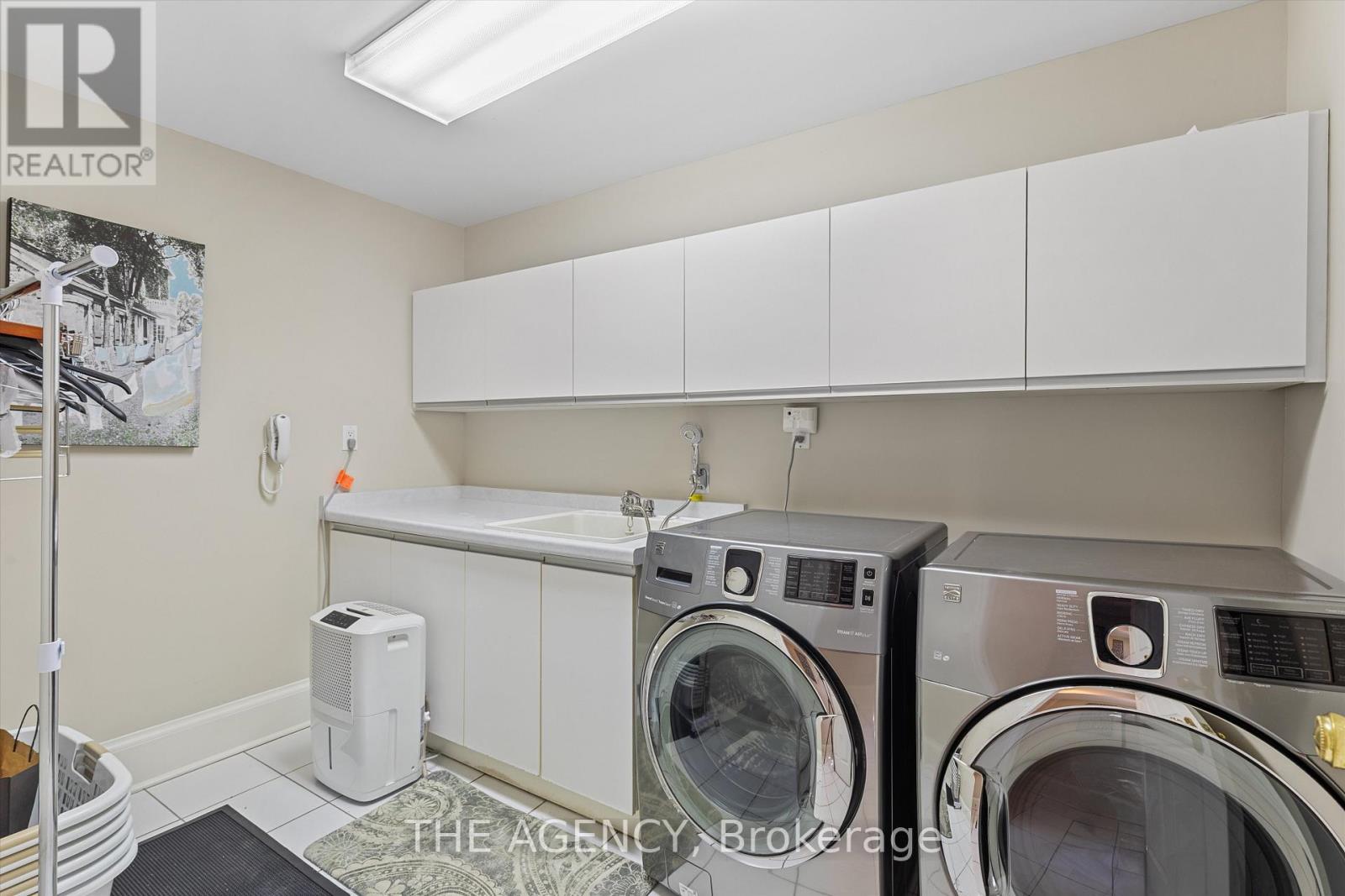 30 Grey Road, Toronto, Ontario  M5M 4E2 - Photo 42 - C12179964