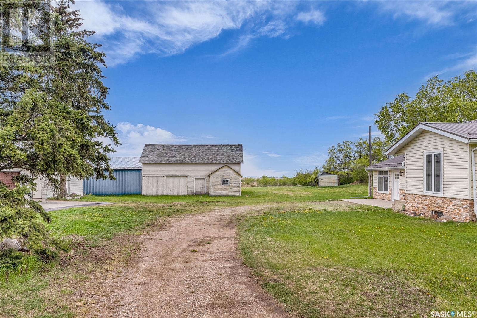 112 Dekker Street, Langham, Saskatchewan  S0K 2L0 - Photo 37 - SK007420