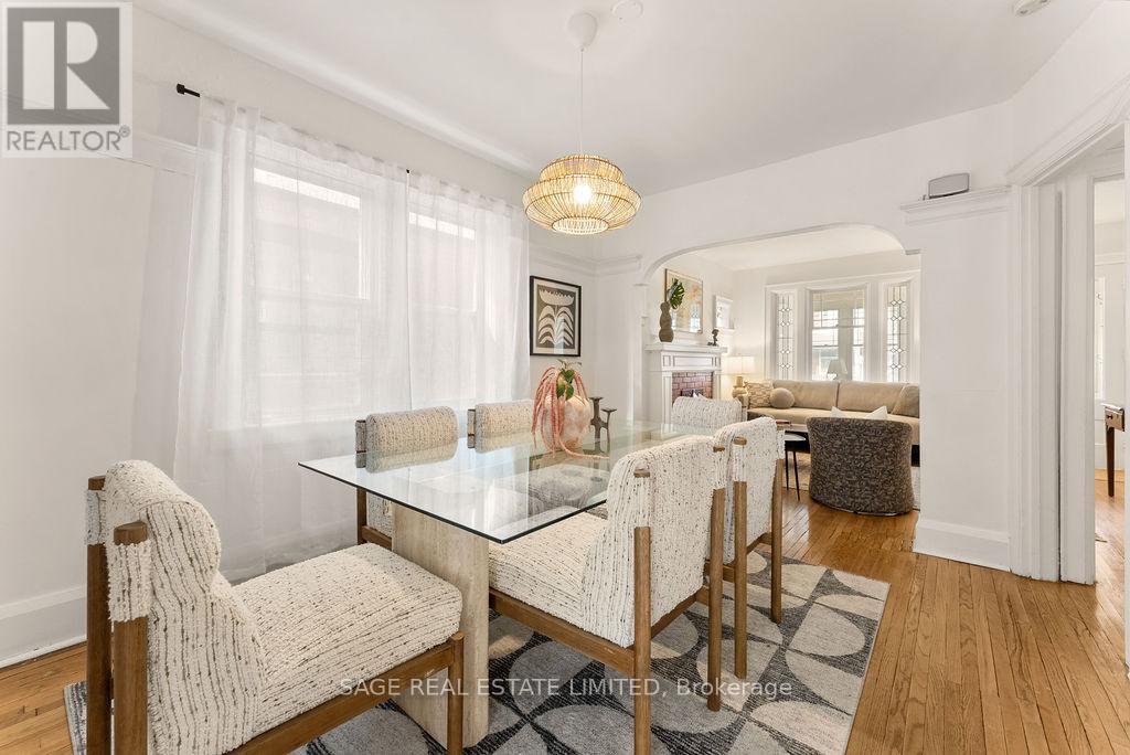 32 Greenwood Avenue, Toronto, Ontario  M4L 2P4 - Photo 8 - E12179962