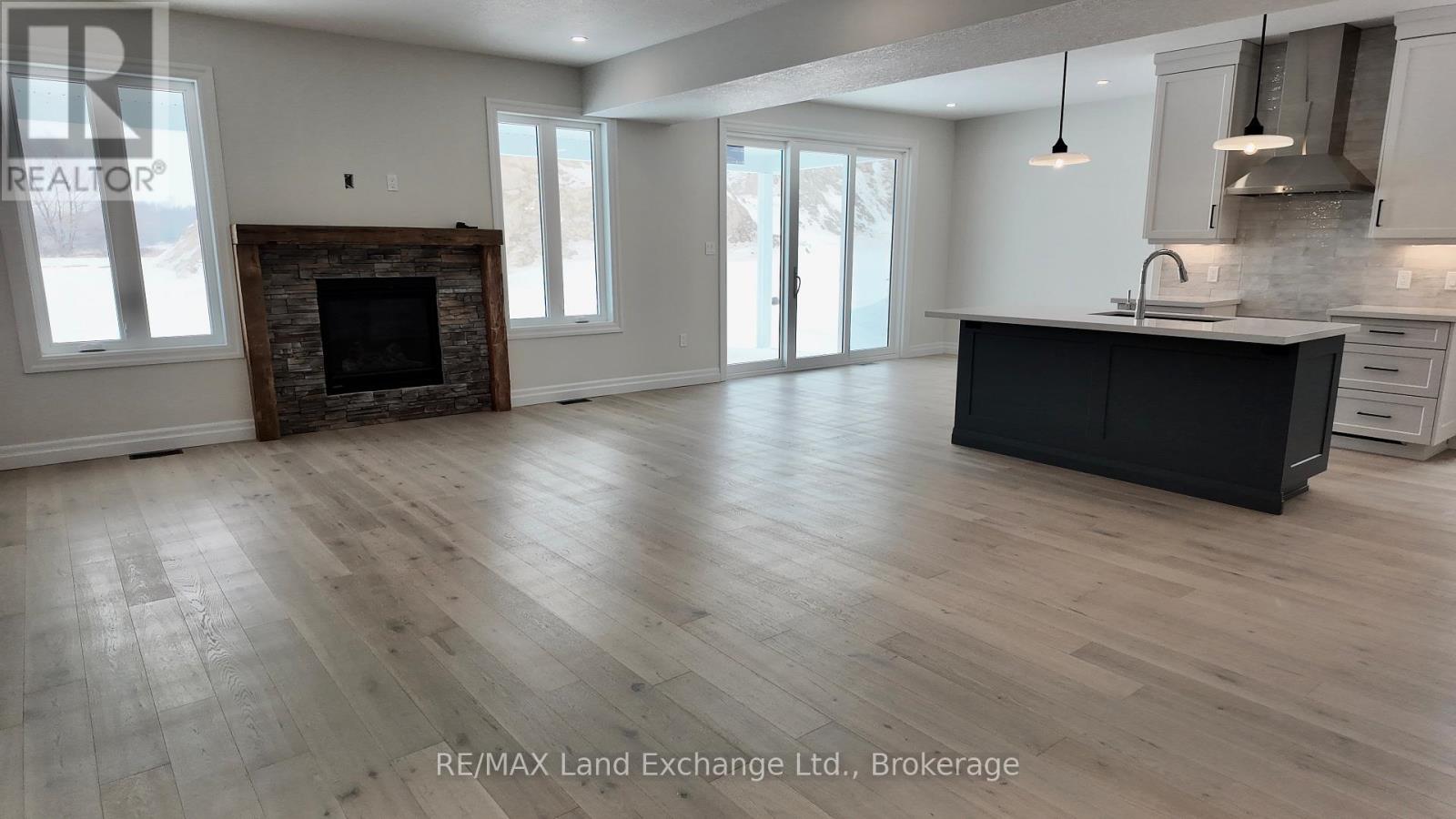 99 Inverness Street N, Kincardine, Ontario N2Z 1J4 - Photo 10 - X11949831