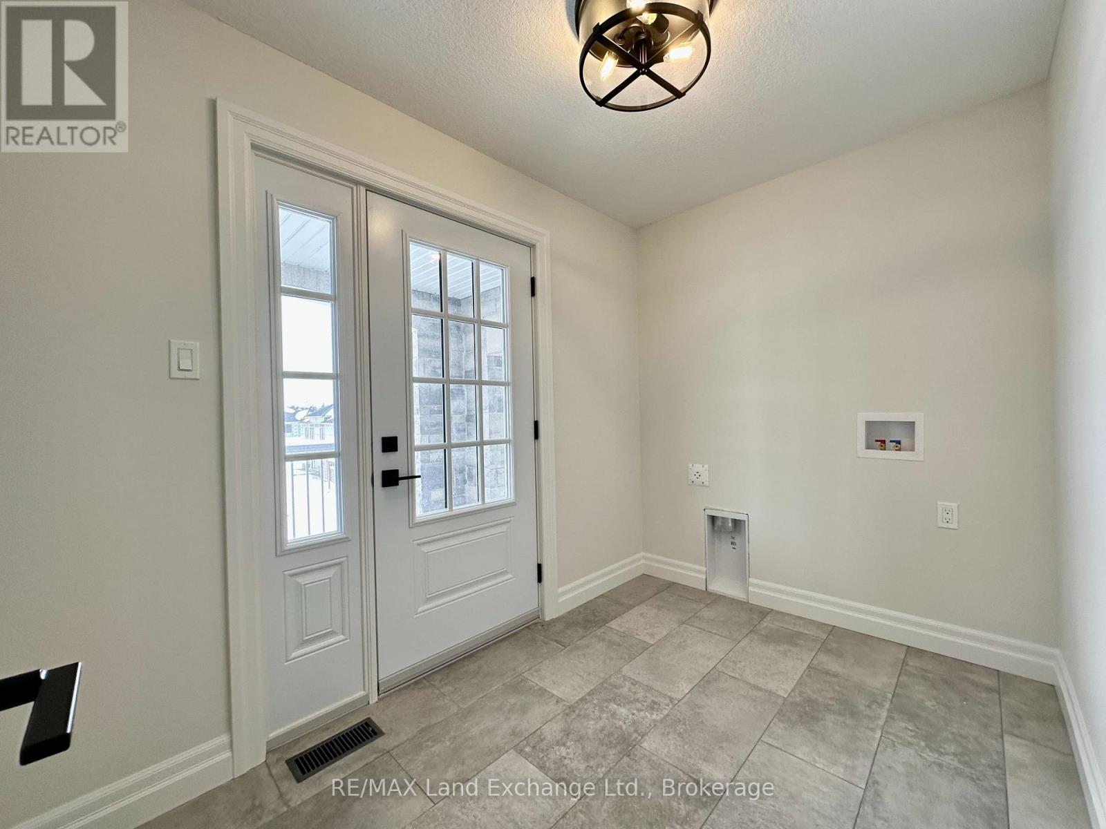 99 Inverness Street N, Kincardine, Ontario N2Z 1J4 - Photo 27 - X11949831