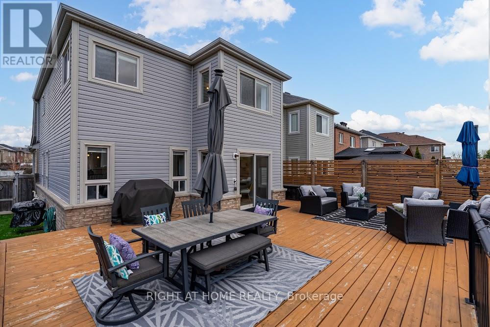 829 Miller Park Avenue, Bradford West Gwillimbury, Ontario  L3Z 0L7 - Photo 36 - N12179909