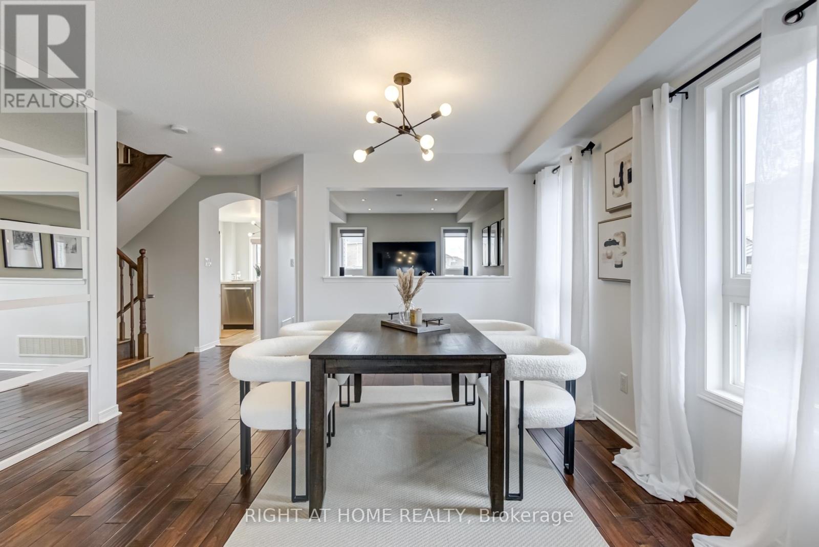 Property at 829 MILLER PARK AVENUE image 5