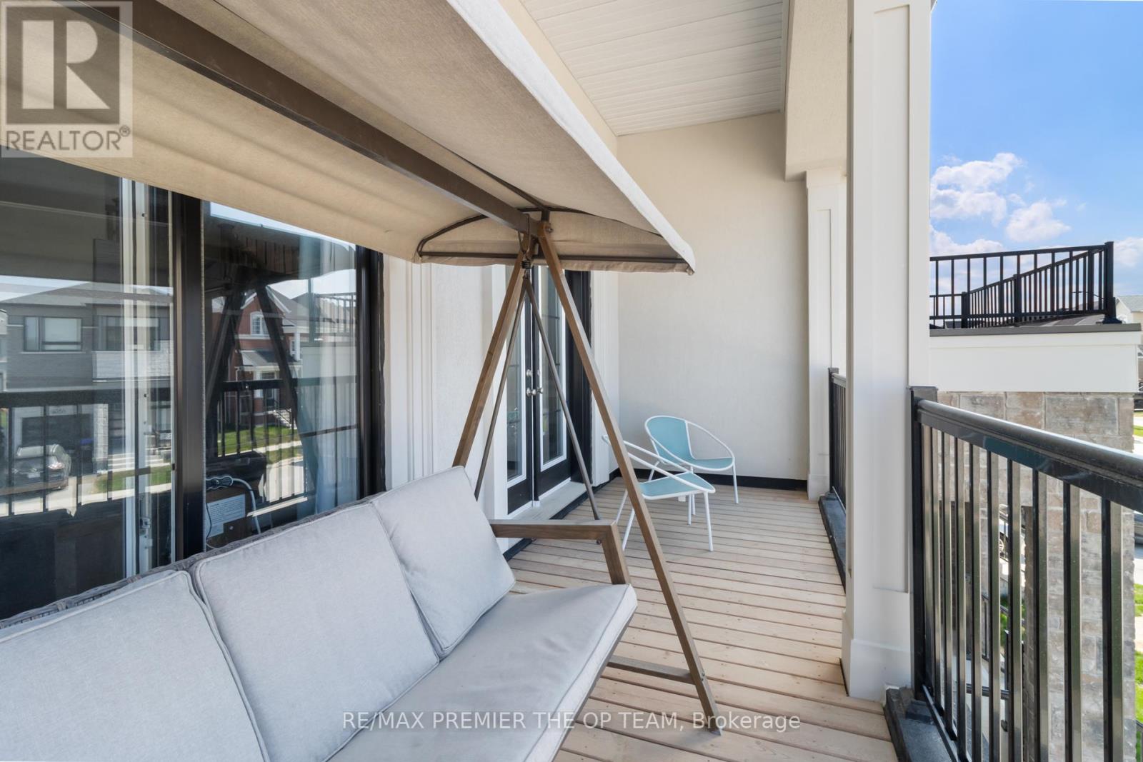 655 Newlove Street, Innisfil, Ontario  L9S 0R9 - Photo 8 - N12179942