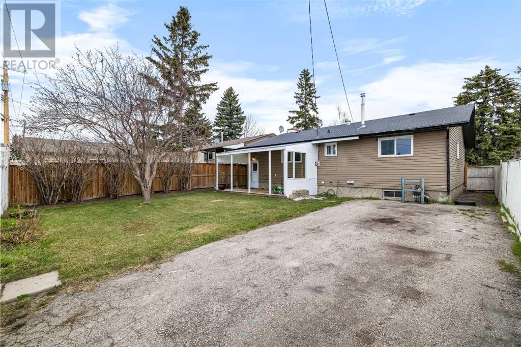 635 Penbrooke Road Se, Calgary, Alberta  T2A 3S9 - Photo 38 - A2216881