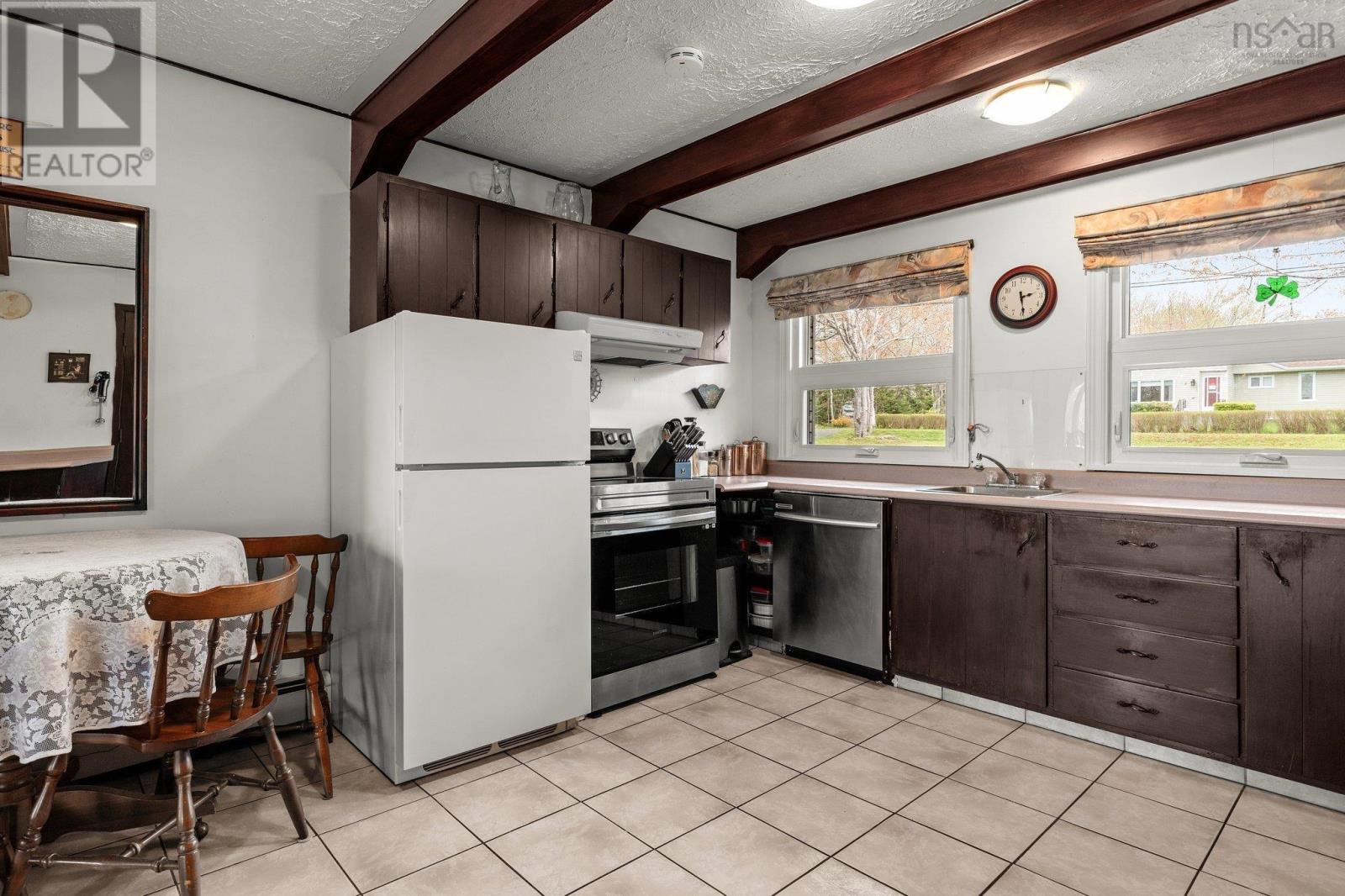 3 Lake Road, Hatchet Lake, Nova Scotia  B3T 1R9 - Photo 5 - 202512529