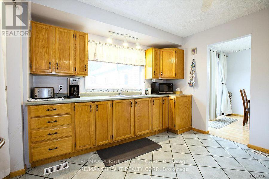 90 Lang Street, Cobalt, Ontario  P0J 1C0 - Photo 5 - T12179939