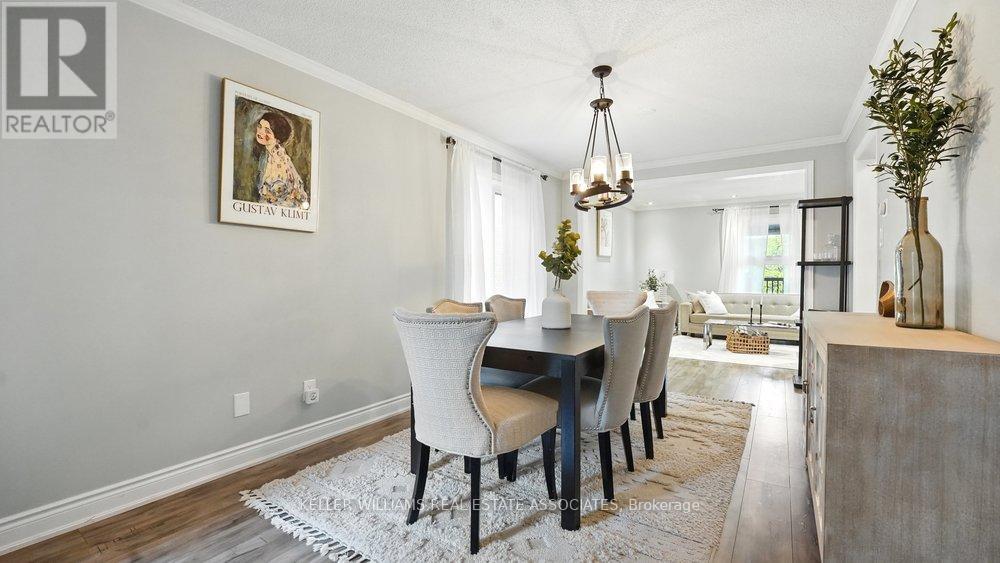 599 Ashprior Avenue, Mississauga, Ontario  L5R 3N3 - Photo 7 - W12179910
