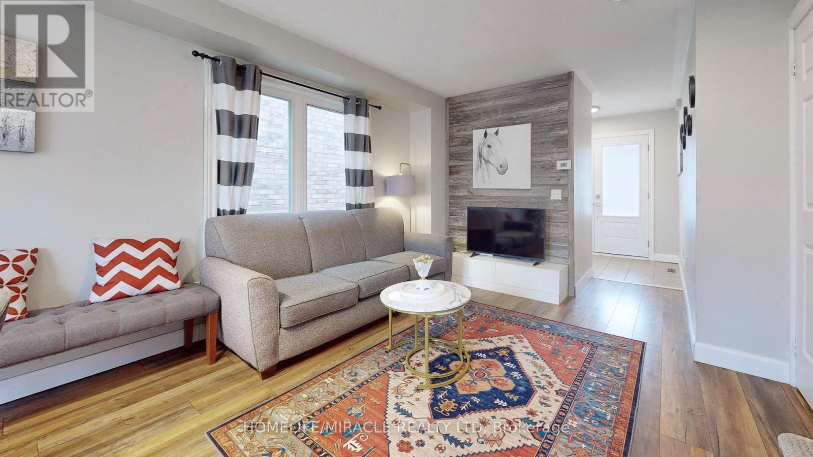 Property at 126 MOWAT CRESCENT image 5