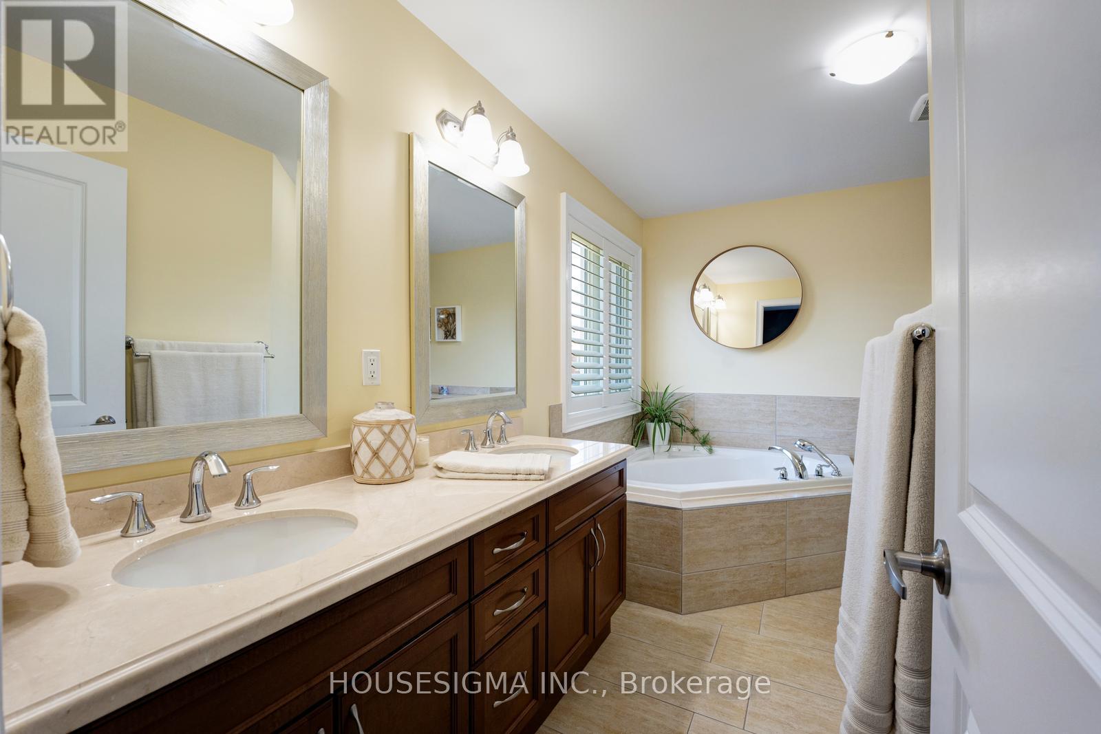45 Seafair Crescent, Brampton, Ontario  L6Y 5W3 - Photo 33 - W12179923