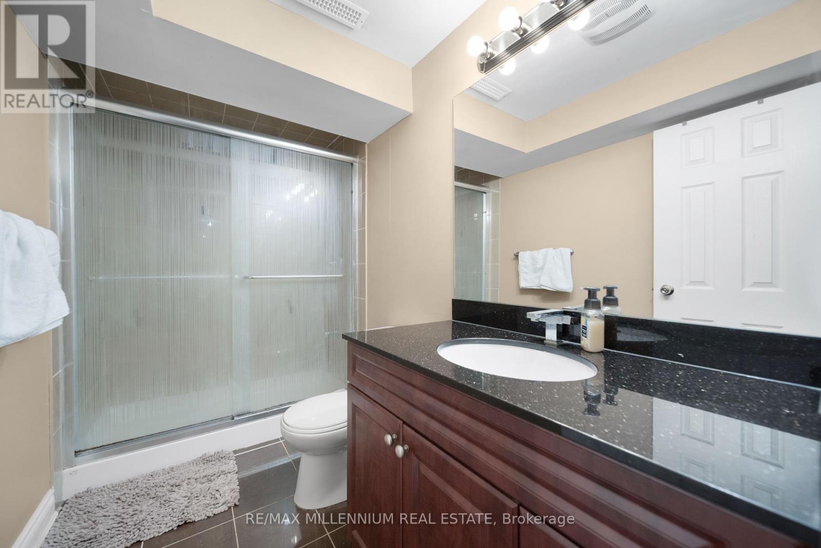 22 Blackwell Place, Brampton (Fletcher's Creek South), Ontario  L6W 4M2 - Photo 33 - W12179926