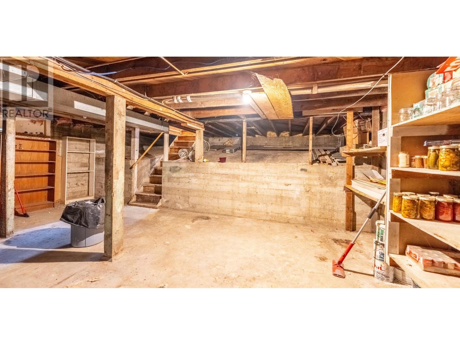 2816 3 Highway, Erickson, British Columbia  V0B 1G1 - Photo 18 - 2479576