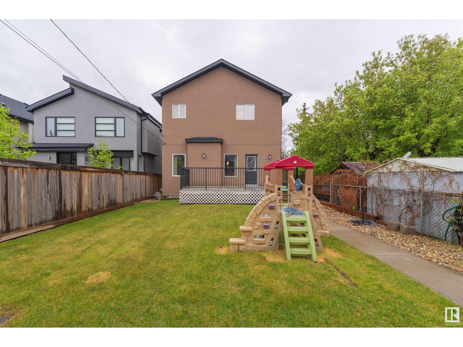 Property at 9654 83 AV NW image 2