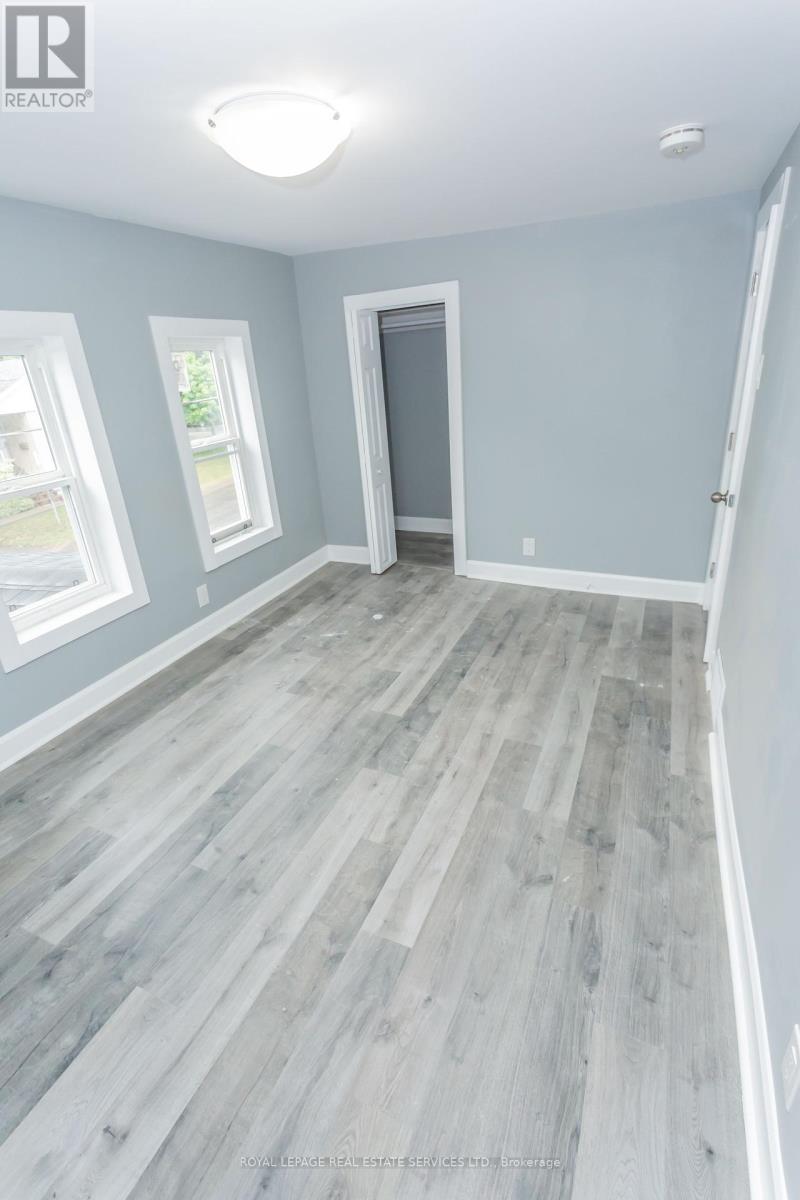 41 Kennedy Street, Welland (Welland Downtown), Ontario  L3B 3R7 - Photo 8 - X12179945
