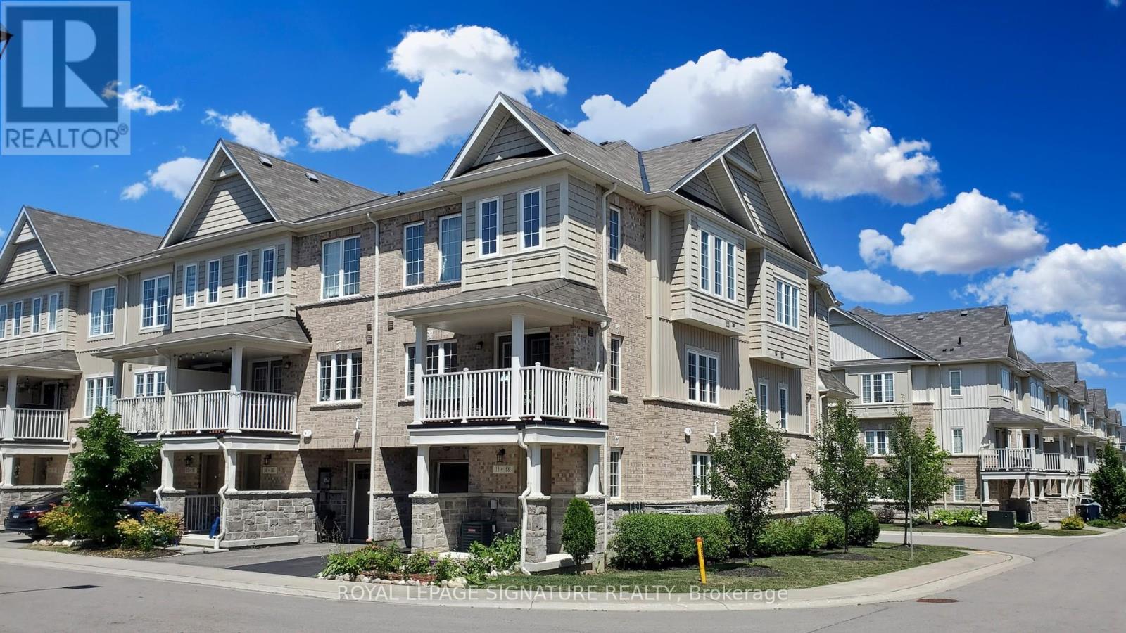 13 - 88 DECORSO DRIVE, Guelph, Ontario