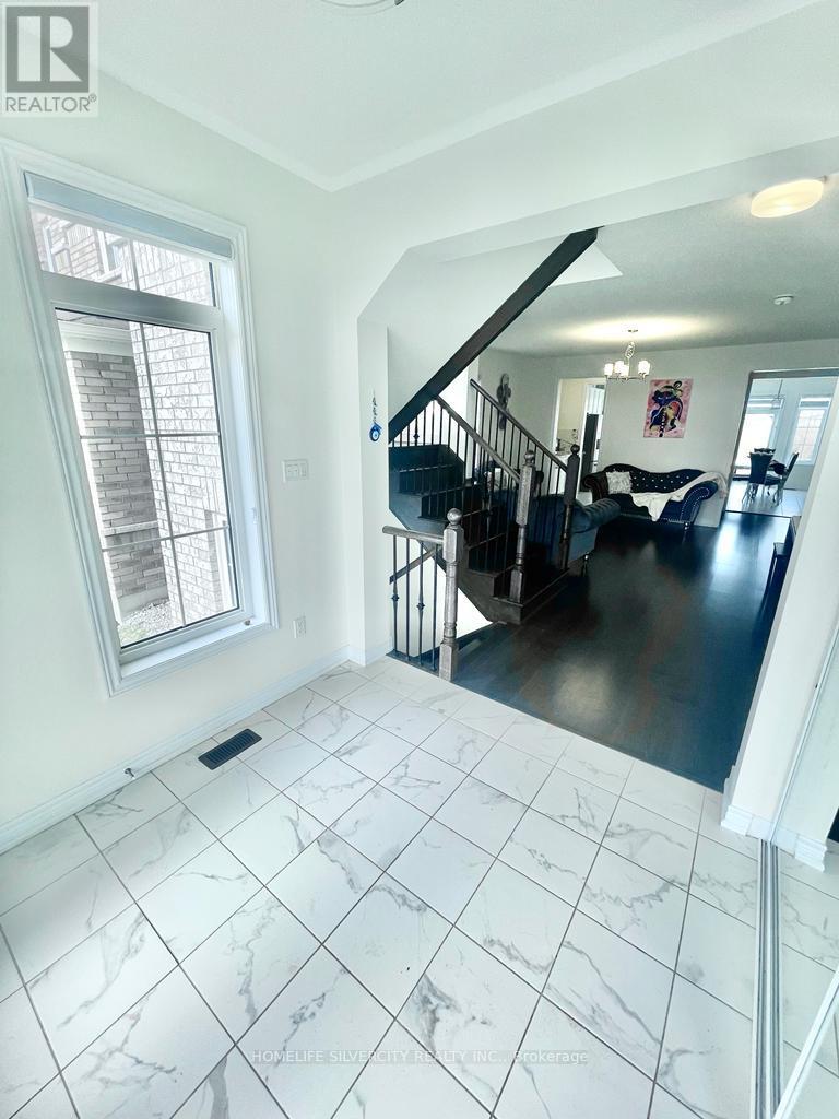 111 Oak Avenue, Brant (Paris), Ontario  N3L 0J6 - Photo 2 - X12179980