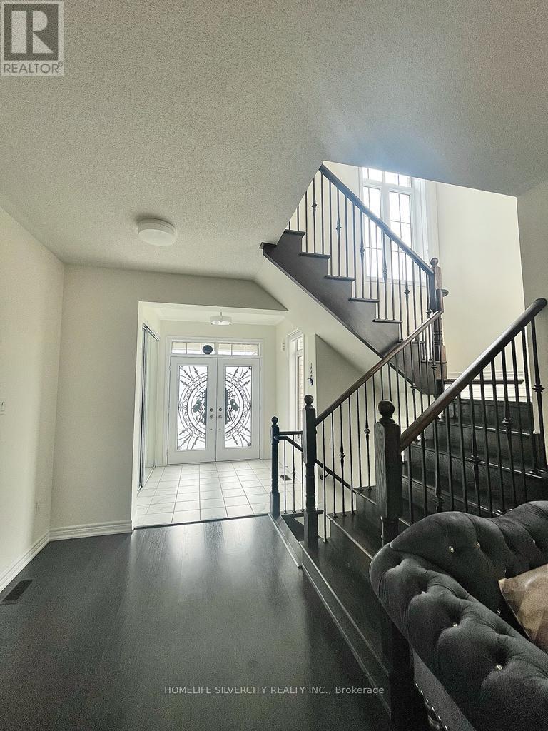 111 Oak Avenue, Brant, Ontario  N3L 0J6 - Photo 3 - X12179980
