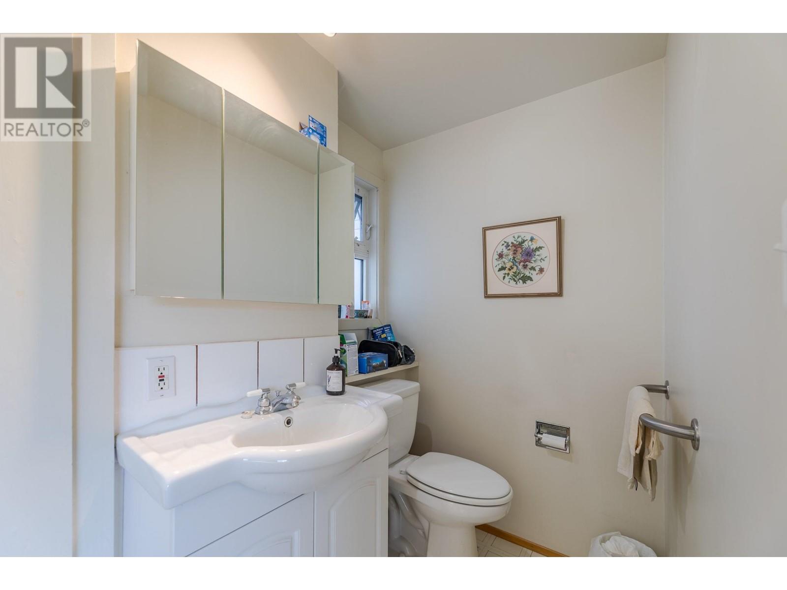 10114 PRAIRIE VALLEY Road, Summerland, BC V0H1Z0