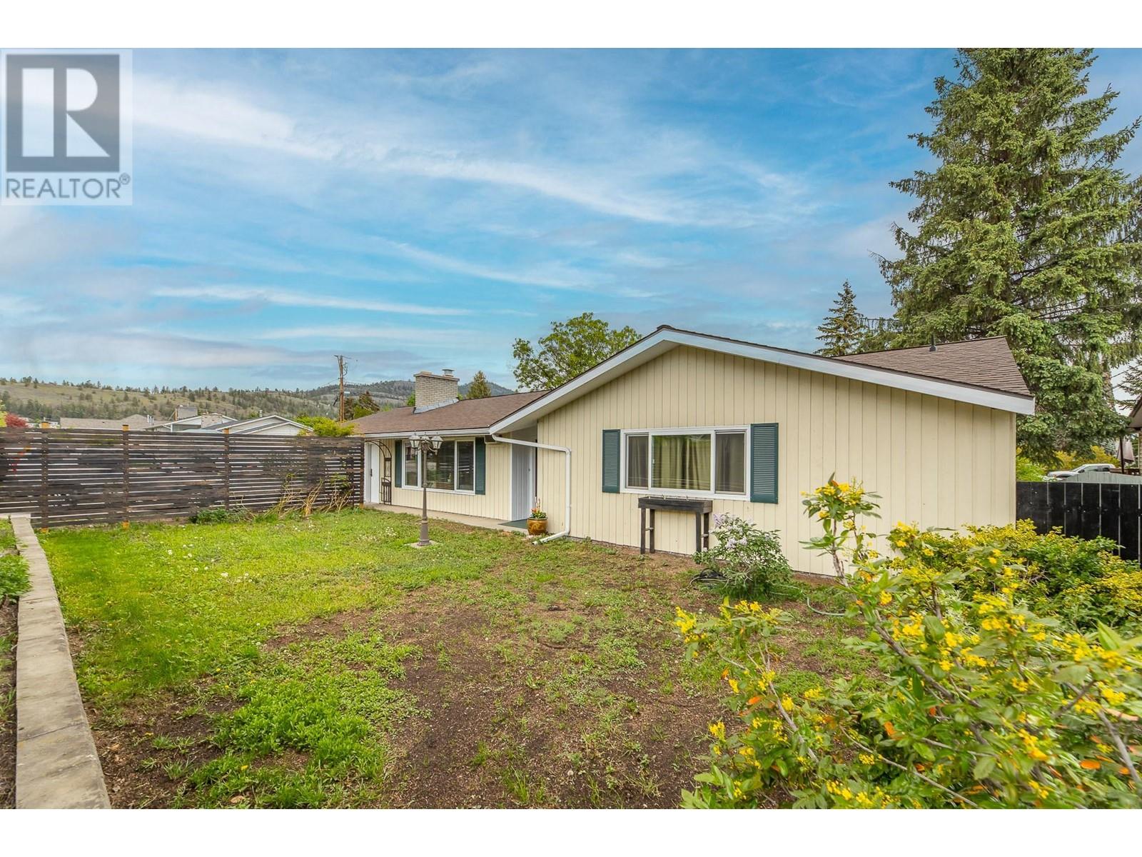 10114 PRAIRIE VALLEY Road, Summerland, BC V0H1Z0