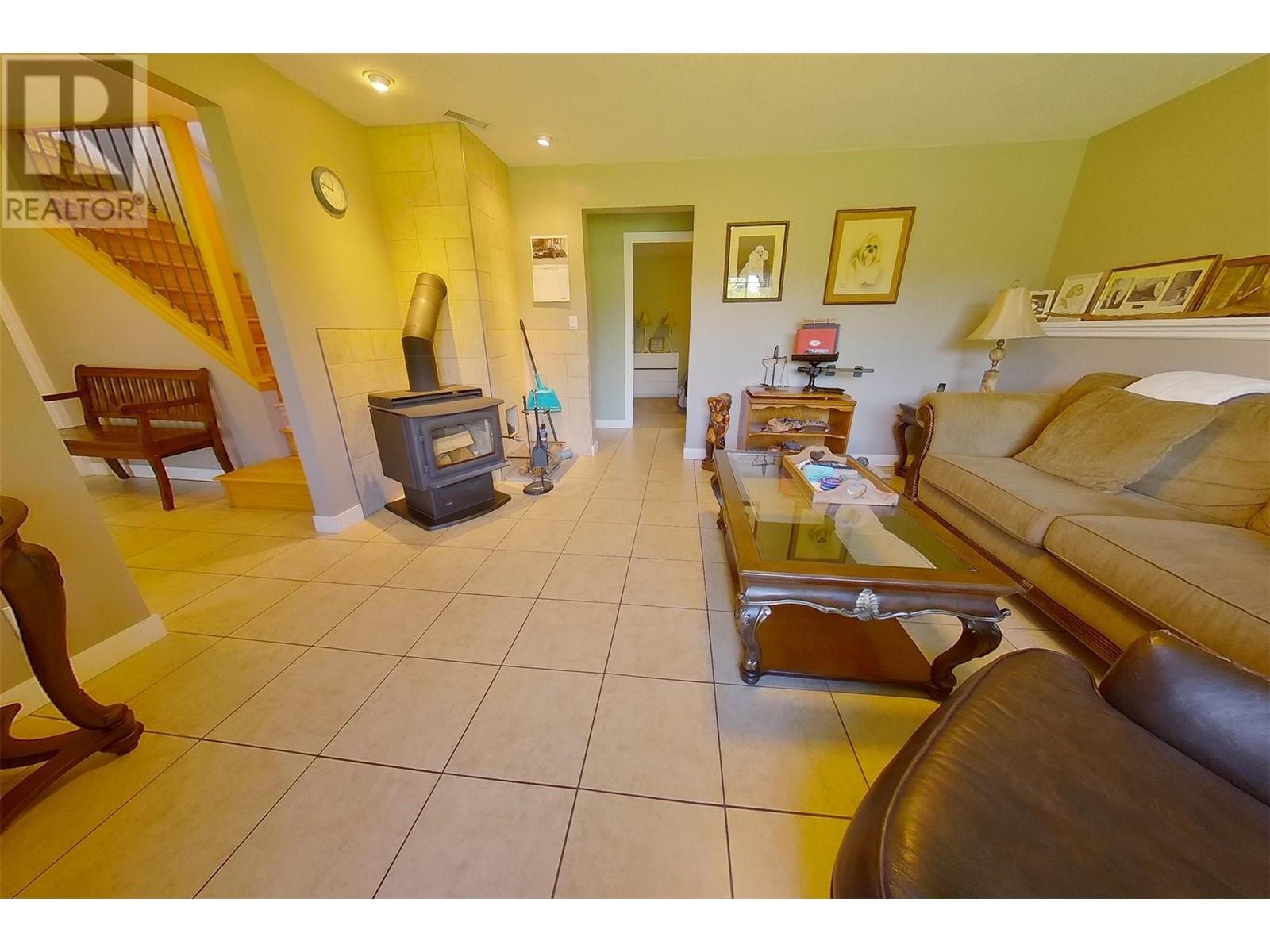 3765 Crestview Rd Road, Creston, British Columbia  V0B 1G2 - Photo 27 - 10349276